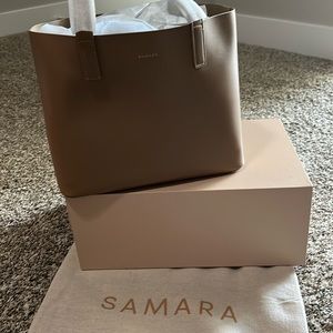 THE RHIAN MINI TOTE (CARAMEL)